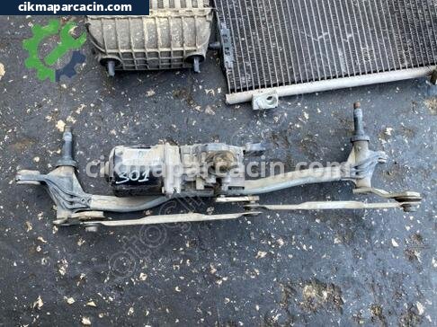 Peugeot 301 Silecek Mekanizması çıkma parça