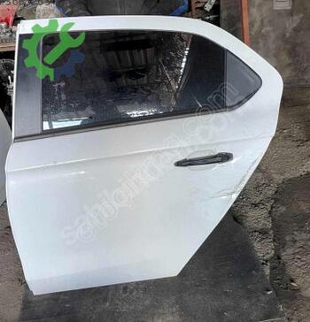 Peugeot 5008 Sol Arka Kapı çıkma parça