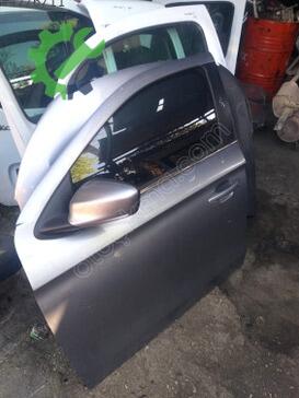 Peugeot 301 Sol Ön Kapı çıkma parça