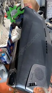 Peugeot 301 Bakalitler çıkma parça
