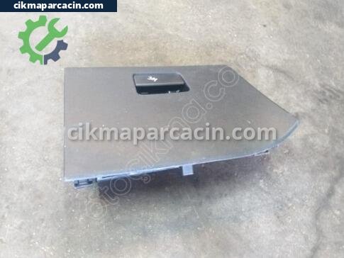 Peugeot 301 Torpido Kapağı çıkma parça