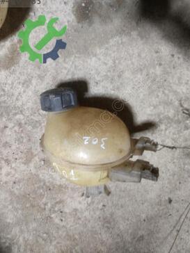 Peugeot 301 Yedek Su Deposu çıkma parça
