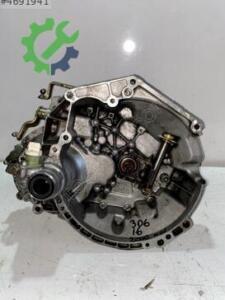 Peugeot 306 1.6 MOTOR ŞANJIMANI 2000 MODEL