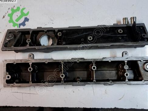 Peugeot 306 Külbütör Kapağı çıkma parça