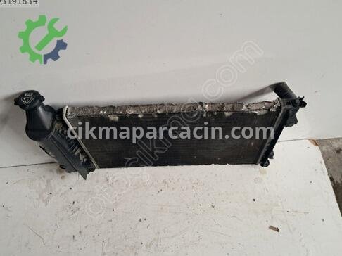Peugeot 306 Su Radyatörü çıkma parça