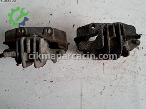 Peugeot 306 Ön Kaliper çıkma parça