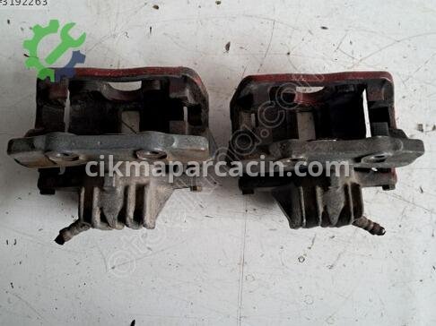 Peugeot 306 Ön Kaliper çıkma parça