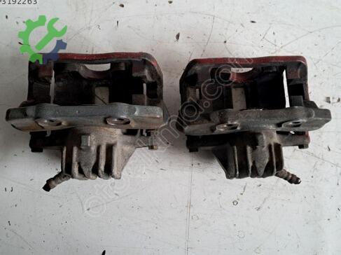 Peugeot 306 Ön Kaliper çıkma parça