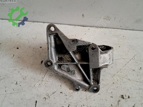 Peugeot 306 Takoz çıkma parça
