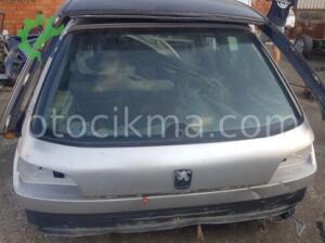 Peugeot 306 Arka Cam Hatasız Orjinal Çıkma