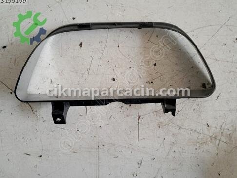 Peugeot 306 Gösterge Çerçevesi çıkma parça