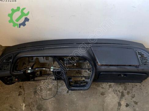 Peugeot 306 Torpido çıkma parça