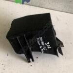 PEUGEOT 306 MOTOR İÇİ ROLE SİGORTA KUTUSU OEM 9636017280