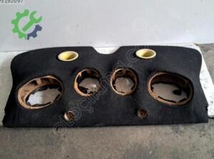 PEUGEOT 306 MÜZİK TESİSATI İÇİN YAPILMIŞ ÖZEL BAGAJ RAFI