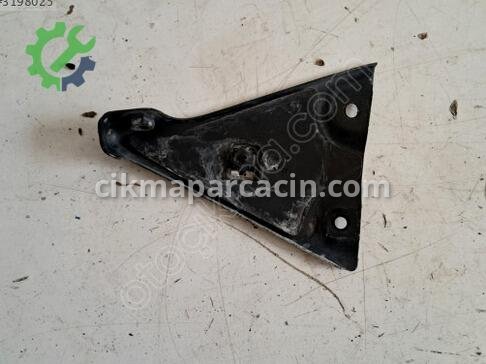 Peugeot 306 Ön Cam Izgarası çıkma parça