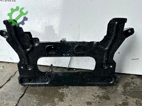 Peugeot 306 Ön Travers çıkma parça