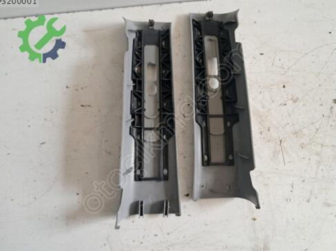 Peugeot 306 Orta Direk Kaplaması çıkma parça