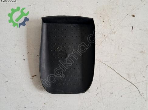 Peugeot 306 Orta Konsol çıkma parça