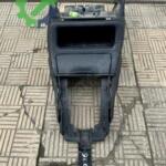 PEUGEOT 306 ORTA VİTES KONSOLU