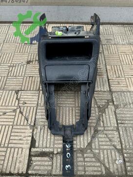Peugeot 306 Orta Konsol çıkma parça