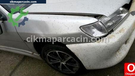 Peugeot 306 Sağ Ön Çamurluk çıkma parça