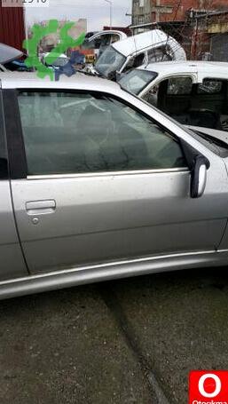 Peugeot 306 Sağ Ön Kapı çıkma parça