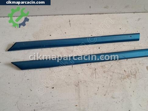 Peugeot 306 Sağ Arka Çamurluk çıkma parça