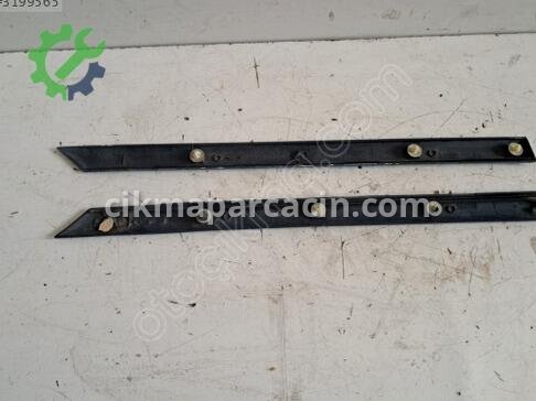 Peugeot 306 Tavan Çıtası çıkma parça