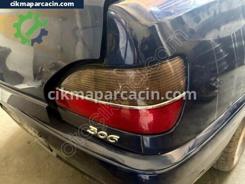 Peugeot 306 Sağ Arka Stop çıkma parça