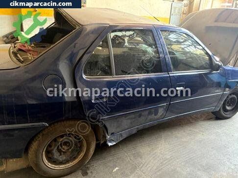 Peugeot 306 Sağ Ön Kapı çıkma parça
