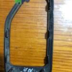 PEUGEOT 306 Sol ön sağ arka kapı içma çerçeve plastiği