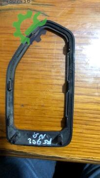 Peugeot 306 Sağ Ön Kapı 9612536477 çıkma parça