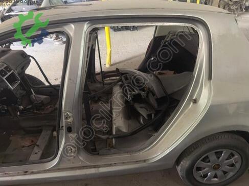 Peugeot 307 çıkma parça