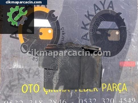 Peugeot 307 Akü Kapağı çıkma parça