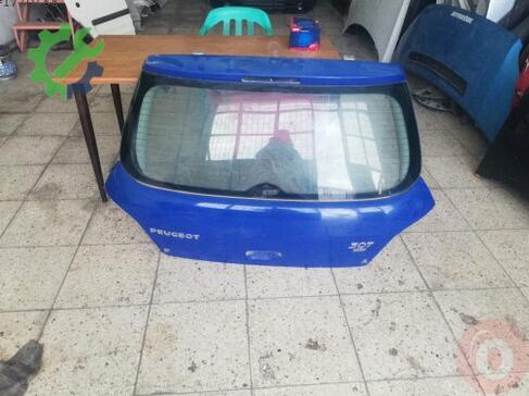 Peugeot 307 Bagaj Kapağı çıkma parça