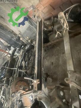 Peugeot 307 Arka Dingil çıkma parça