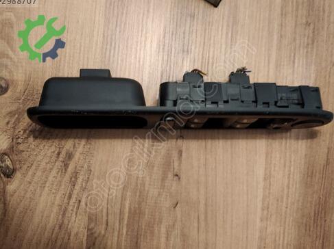 Peugeot 307 Cam Düğmesi çıkma parça