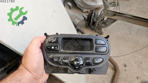 Peugeot 307 Kalorifer Kontrol Paneli çıkma parça