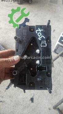 Peugeot 307 Klima Kontrol Paneli çıkma parça