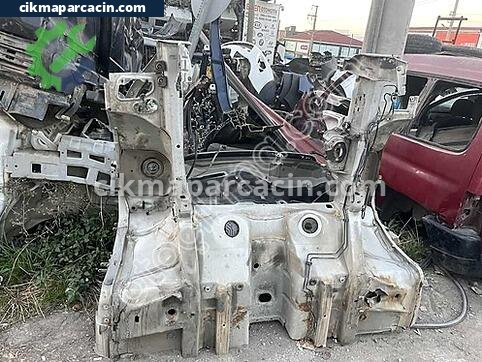 Peugeot 307 Ön Şasi çıkma parça