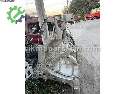 Peugeot 307 Ön Şasi çıkma parça