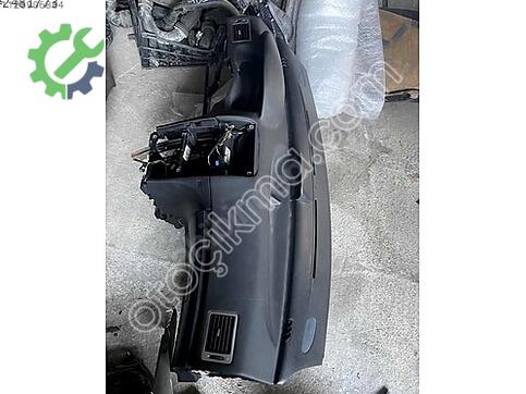Peugeot 307 Torpido çıkma parça