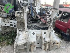Peugeot 307 Modeli İçin Ön Sol Şasi Parçası