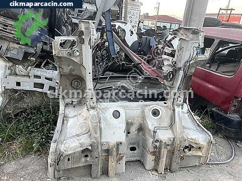 Peugeot 307 Ön Şasi çıkma parça