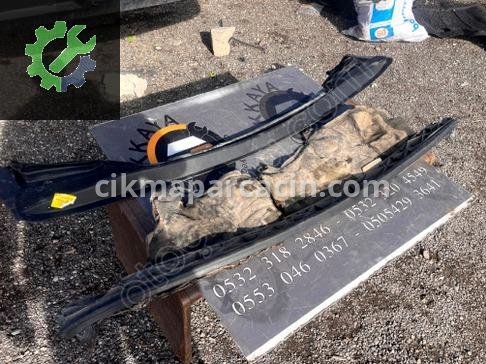 Peugeot 307 Ön Cam Izgarası çıkma parça
