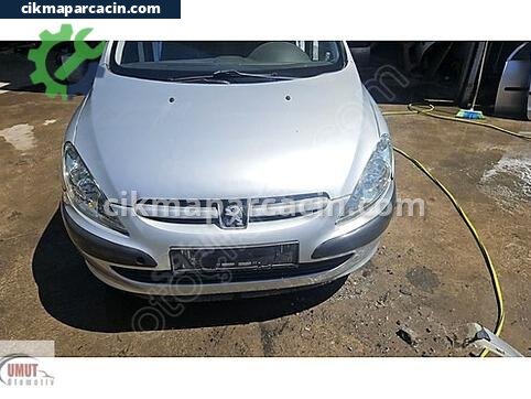 Peugeot 307 Ön Orta Konsol çıkma parça