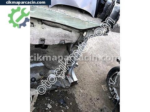Peugeot 307 Sağ Şasi çıkma parça