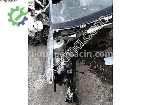 Peugeot 307 Sağ Şasi çıkma parça