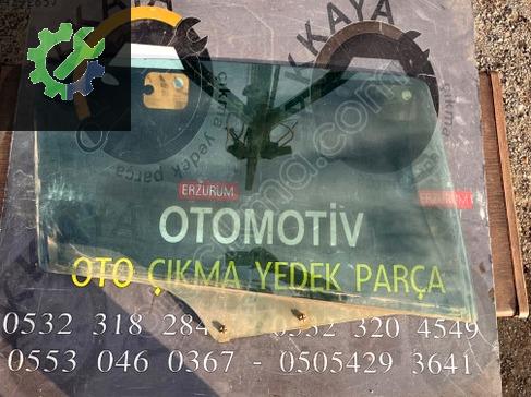 Peugeot 307 Sağ Arka Kapı Camı çıkma parça