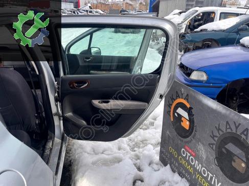 Peugeot 307 Sağ Arka Kapı çıkma parça